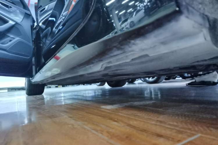 Used Audi A6L 2021 45 TFSI Prestige Elegant Edition Left Side Sill