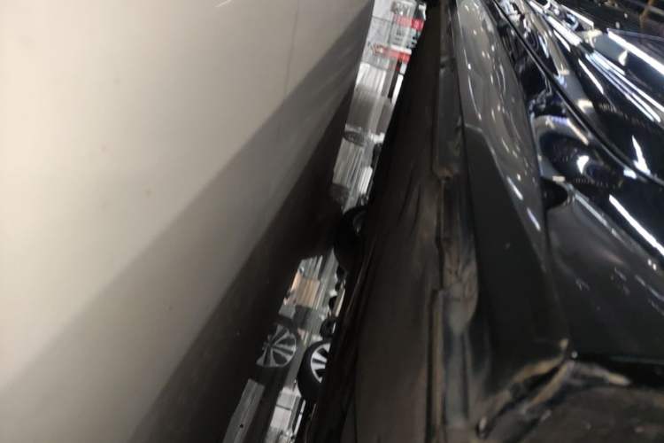 Used Audi A6L 2021 40 TFSI Luxury Prestige Edition Left Side Sill