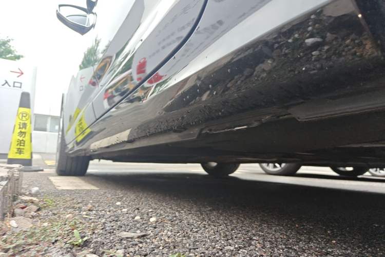 Used Audi A6L 2021 45 TFSI Prestige Dynamic Edition Left Side Sill
