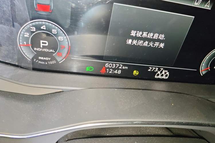 Used Audi A6L 2021 45 TFSI Prestige Dynamic Edition Odometer Close Up