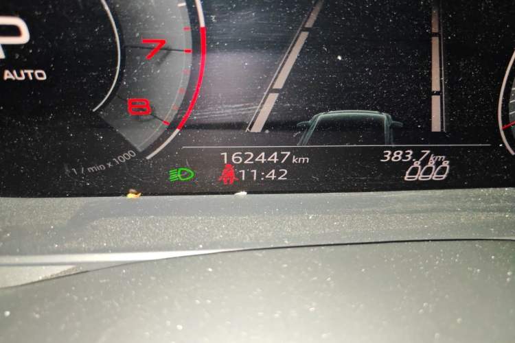 Used Audi A6L 2021 40 TFSI Luxury Prestige Edition Odometer Close Up