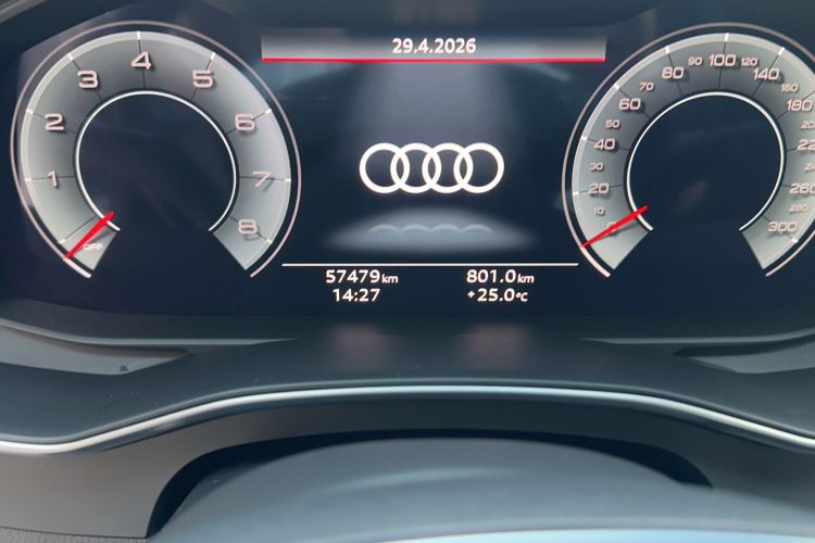 Used Audi A6L 2021 55 TFSI quattro Prestige Dynamic Edition Odometer Close Up