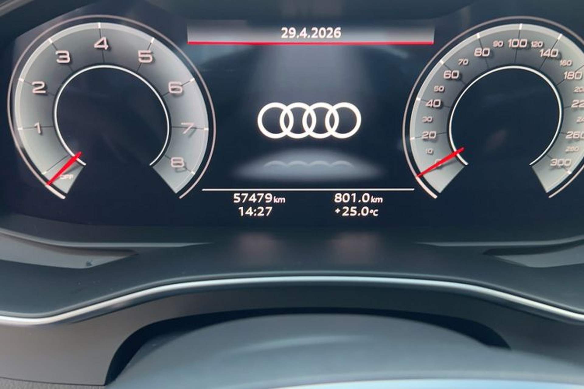 Used Audi A6L 2021 55 TFSI quattro Prestige Dynamic Edition Odometer Close Up