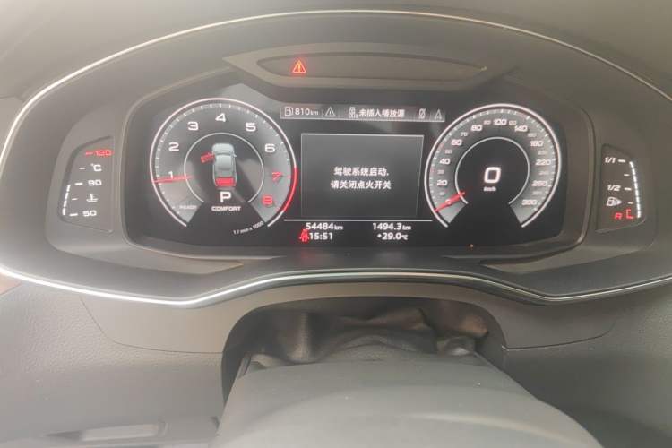 Used Audi A6L 2021 45 TFSI quattro Prestige Dynamic Edition Odometer Close Up