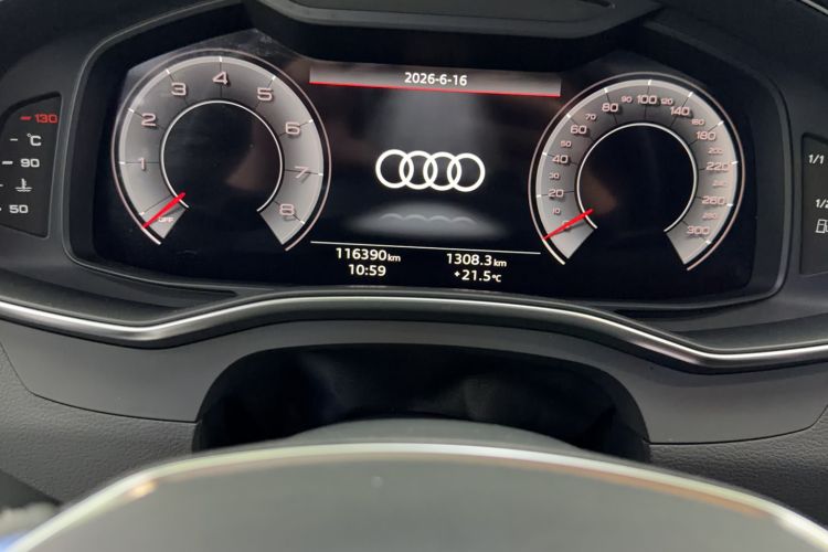 Used Audi A6L 2021 40 TFSI Luxury Dynamic Edition Odometer Close Up