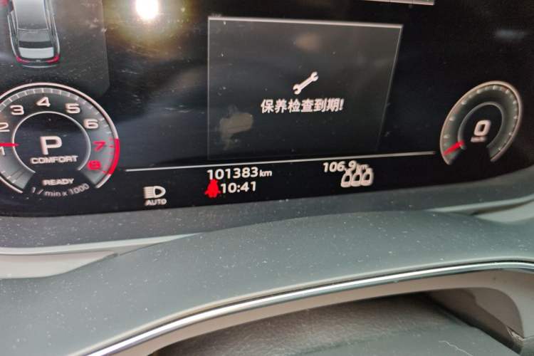 Used Audi A6L 2021 45 TFSI Prestige Elegant Edition Odometer Close Up