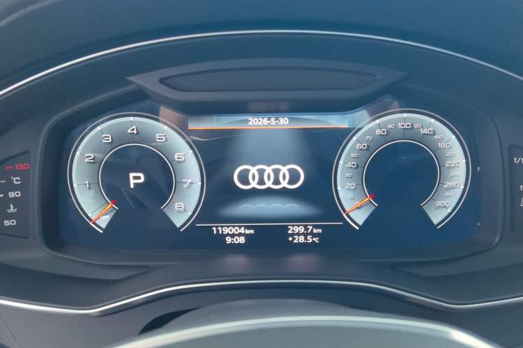 Used Audi A6L 2021 40 TFSI Luxury Prestige Edition Odometer Close Up