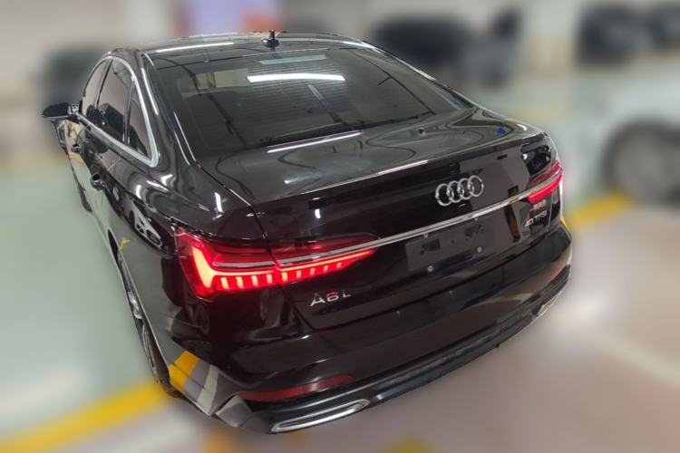 Used Audi A6L 2021 40 TFSI Luxury Dynamic Edition Rear Left 45 Deg