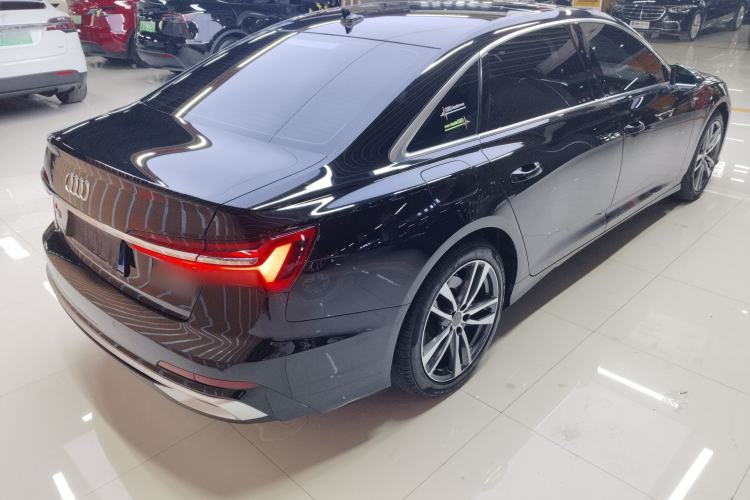 Used Audi A6L 2021 40 TFSI Luxury Dynamic Edition Rear Right 45 Deg