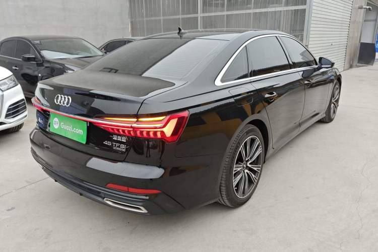 Used Audi A6L 2021 40 TFSI Luxury Dynamic Edition Rear Right 45 Deg