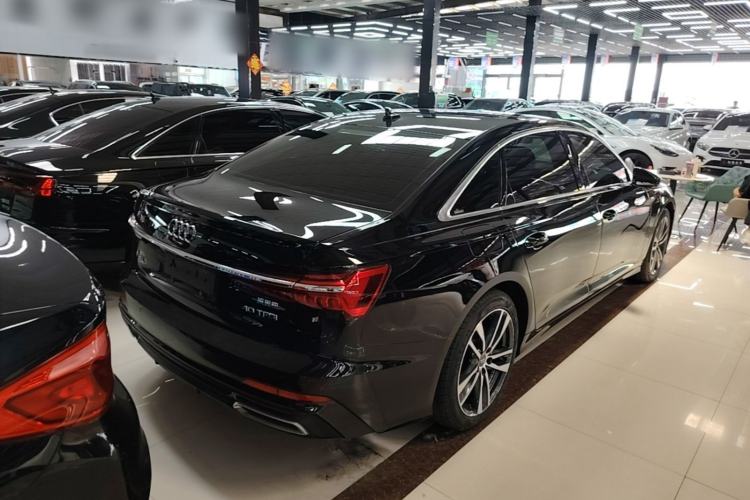Used Audi A6L 2021 40 TFSI Luxury Dynamic Edition Rear Right 45 Deg