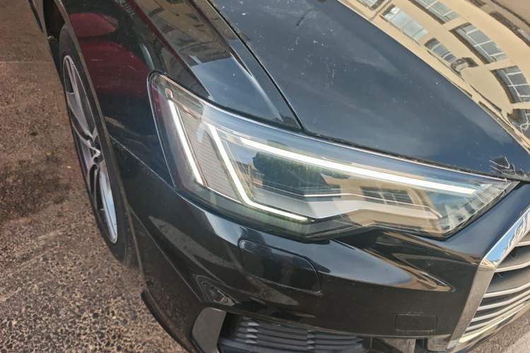 Used Audi A6L 2021 40 TFSI Luxury Dynamic Edition Right Front Headlight