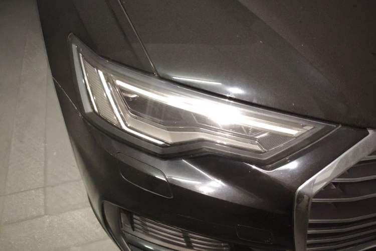 Used Audi A6L 2021 40 TFSI Luxury Dynamic Edition Right Front Headlight