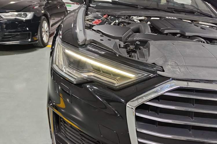 Used Audi A6L 2021 40 TFSI Luxury Dynamic Edition Right Front Headlight
