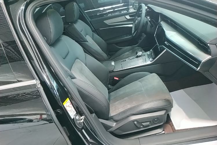 Used Audi A6L 2021 45 TFSI Prestige Dynamic Edition Right Front Seat