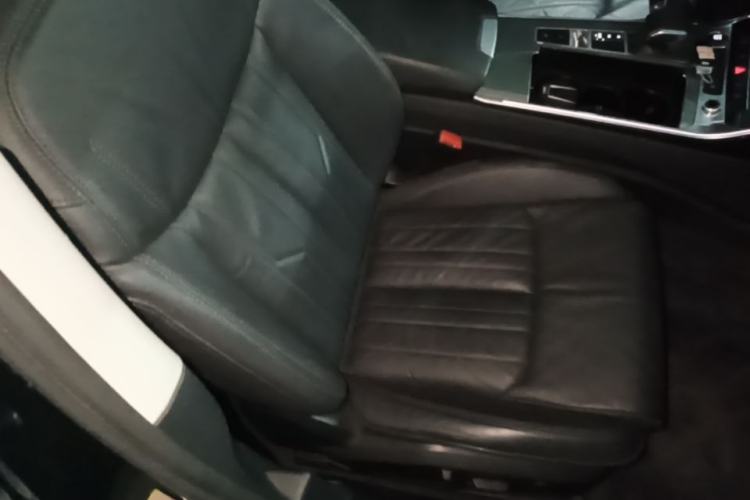 Used Audi A6L 2021 40 TFSI Luxury Prestige Edition Right Front Seat