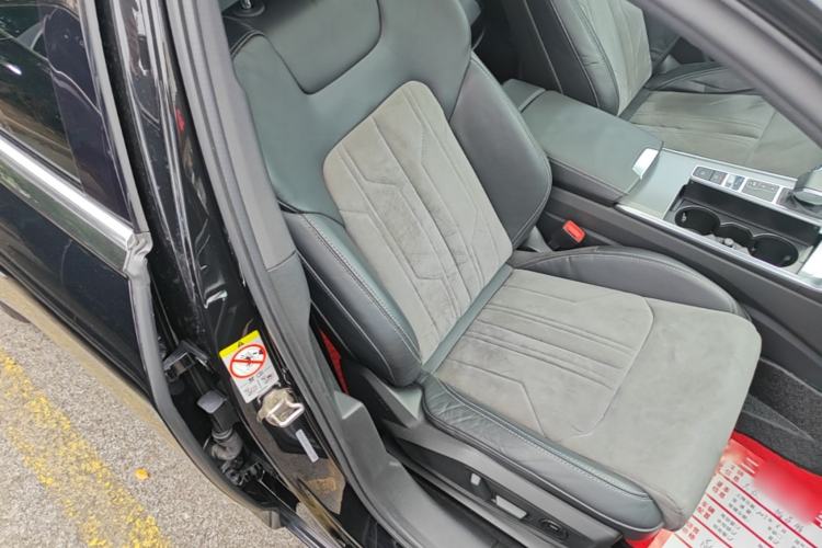 Used Audi A6L 2021 40 TFSI Luxury Dynamic Edition Right Front Seat