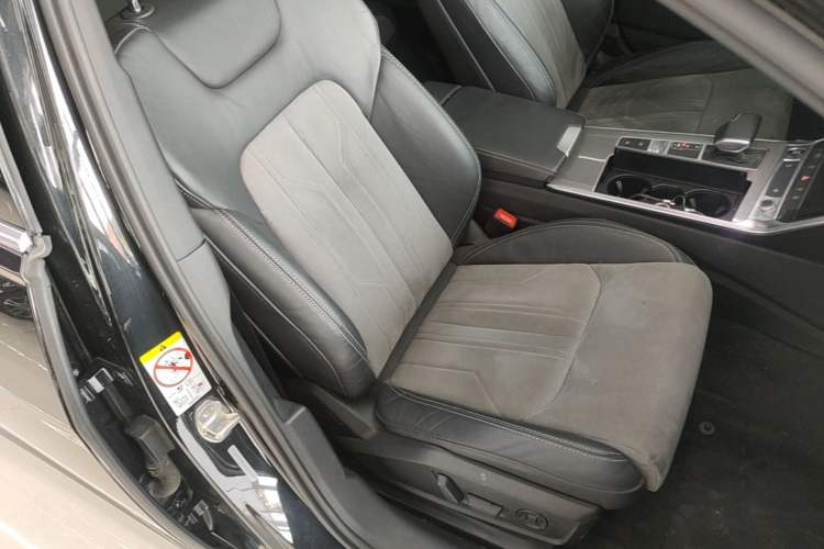 Used Audi A6L 2021 45 TFSI quattro Prestige Dynamic Edition Right Front Seat