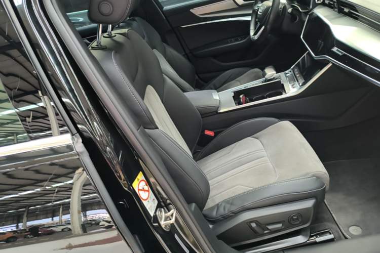 Used Audi A6L 2021 45 TFSI Prestige Dynamic Edition Right Front Seat