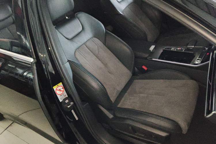Used Audi A6L 2021 40 TFSI Luxury Dynamic Edition Right Front Seat