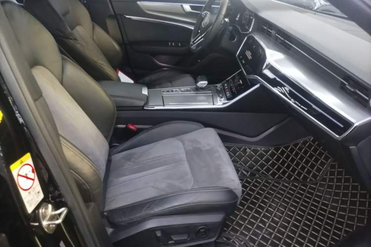 Used Audi A6L 2021 45 TFSI Prestige Dynamic Edition Right Front Seat