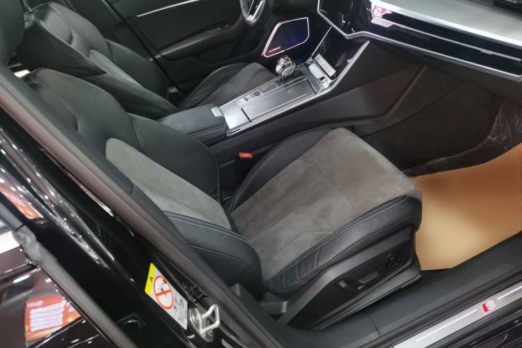 Used Audi A6L 2021 40 TFSI Luxury Dynamic Edition Right Front Seat
