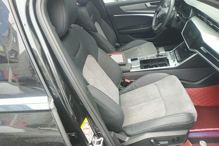 Used Audi A6L 2021 45 TFSI Prestige Dynamic Edition Right Front Seat