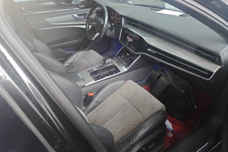 Used Audi A6L 2021 40 TFSI Luxury Dynamic Edition Right Front Seat