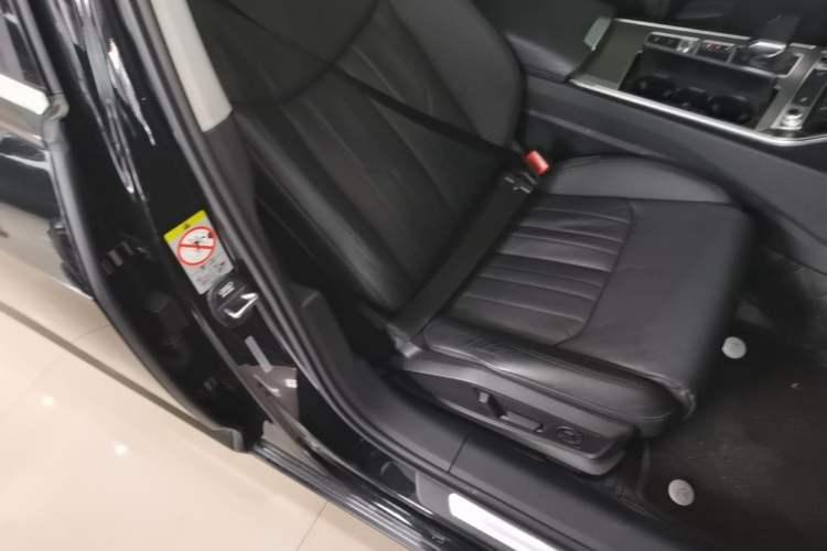 Used Audi A6L 2021 40 TFSI Luxury Prestige Edition Right Front Seat
