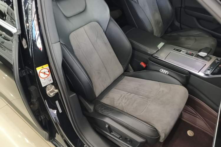 Used Audi A6L 2021 45 TFSI Prestige Dynamic Edition Right Front Seat