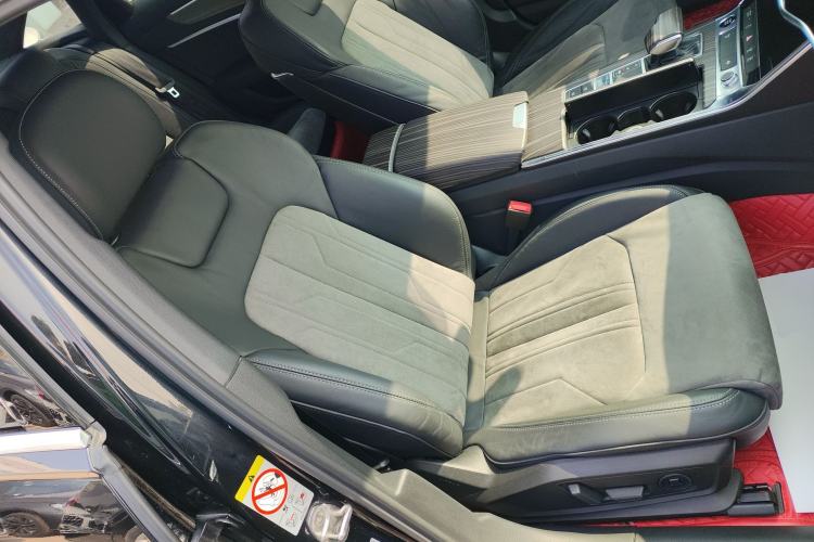 Used Audi A6L 2021 40 TFSI Luxury Dynamic Edition Right Front Seat