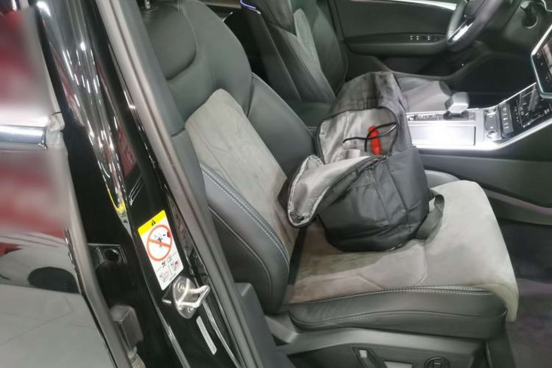 Used Audi A6L 2021 40 TFSI Luxury Dynamic Edition Right Front Seat