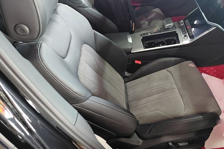 Used Audi A6L 2021 40 TFSI Luxury Dynamic Edition Right Front Seat