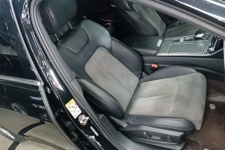 Used Audi A6L 2021 40 TFSI Luxury Dynamic Edition Right Front Seat