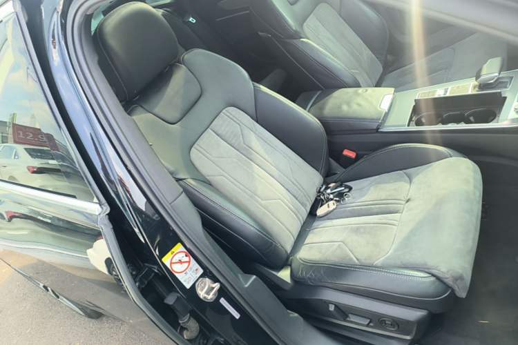 Used Audi A6L 2021 45 TFSI Prestige Dynamic Edition Right Front Seat