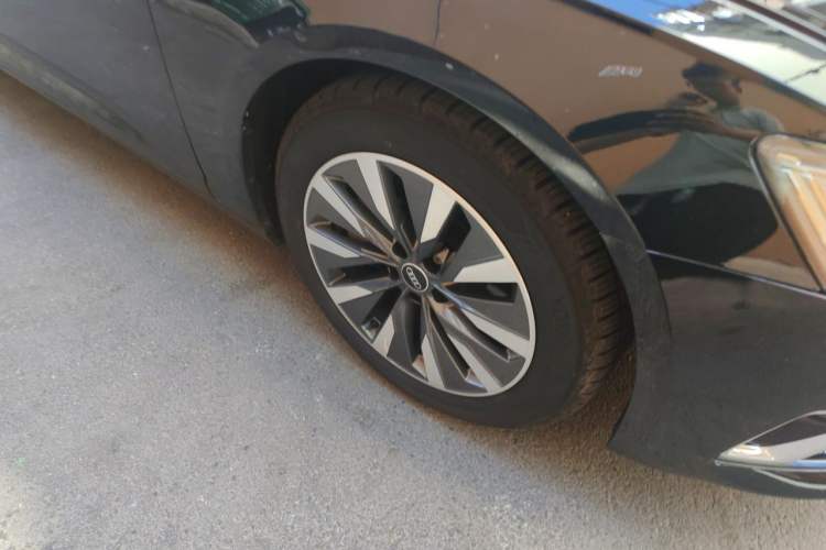 Used Audi A6L 2021 40 TFSI Luxury Prestige Edition Right Front Wheel Hub