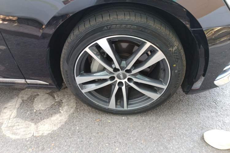 Used Audi A6L 2021 45 TFSI Prestige Dynamic Edition Right Front Wheel Hub