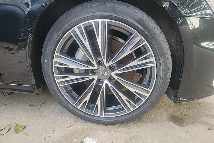 Used Audi A6L 2021 45 TFSI Enjoy Life Edition Right Front Wheel Hub