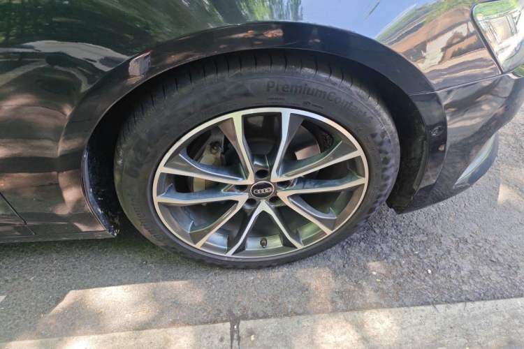 Used Audi A6L 2021 45 TFSI quattro Prestige Elegant Edition Right Front Wheel Hub