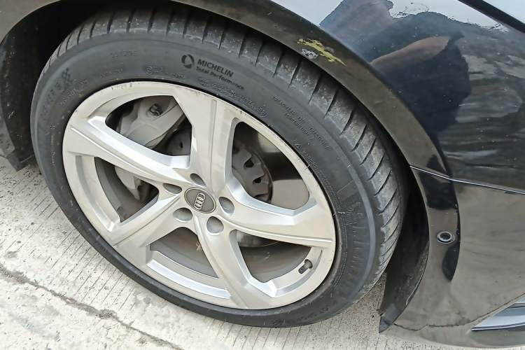 Used Audi A6L 2021 55 TFSI quattro Prestige Edition Right Front Wheel Hub