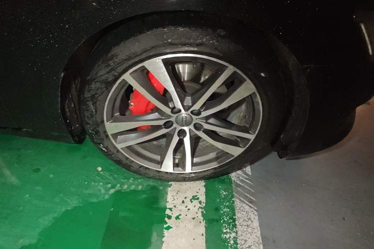Used Audi A6L 2021 45 TFSI Prestige Elegant Edition Right Front Wheel Hub