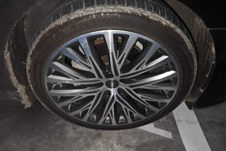 Used Audi A6L 2021 45 TFSI quattro Prestige Dynamic Edition Right Front Wheel Hub