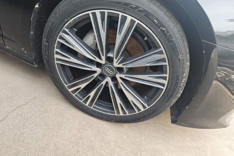 Used Audi A6L 2021 45 TFSI Enjoy Life Edition Right Front Wheel Hub