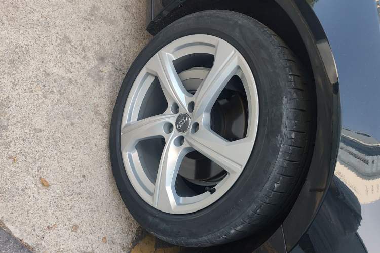 Used Audi A6L 2021 45 TFSI quattro Prestige Elegant Edition Right Front Wheel Hub