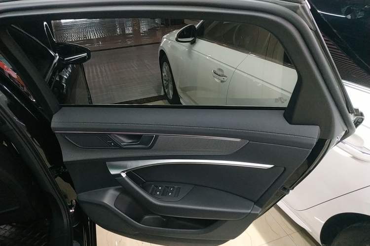 Used Audi A6L 2021 45 TFSI quattro Prestige Dynamic Edition Right Rear Door Interior