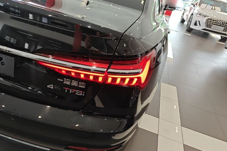 Used Audi A6L 2021 45 TFSI Prestige Elegant Edition Right Rear Taillight