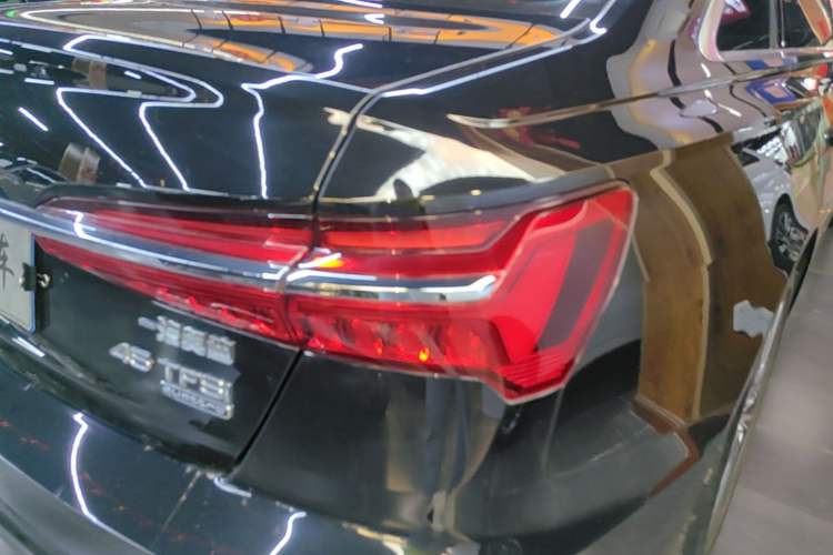 Used Audi A6L 2021 45 TFSI quattro Prestige Dynamic Edition Right Rear Taillight