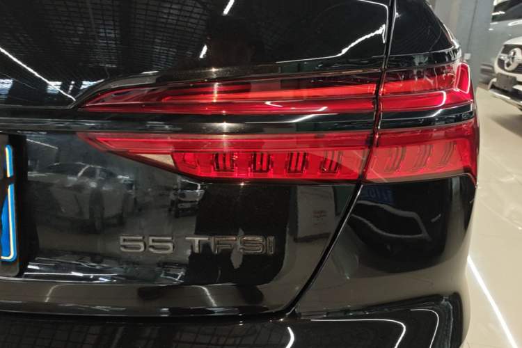 Used Audi A6L 2021 55 TFSI quattro Prestige Dynamic Edition Right Rear Taillight