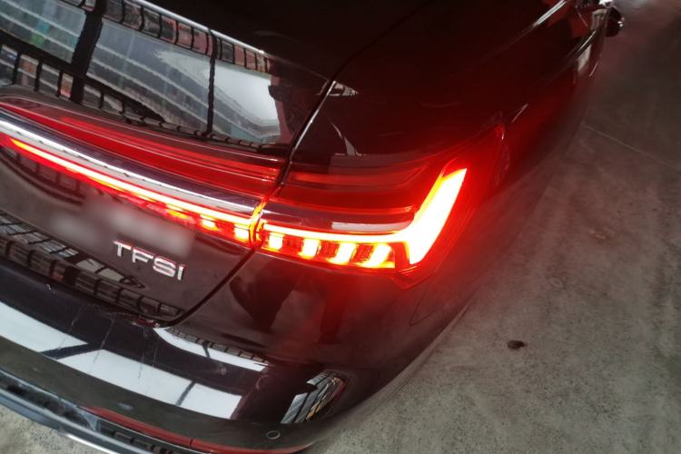 Used Audi A6L 2021 40 TFSI Luxury Dynamic Edition Right Rear Taillight
