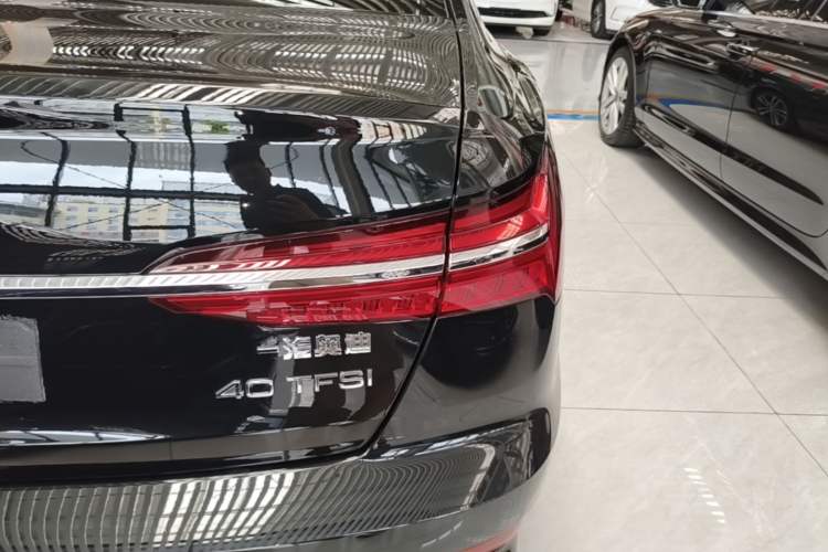 Used Audi A6L 2021 40 TFSI Luxury Dynamic Edition Right Rear Taillight